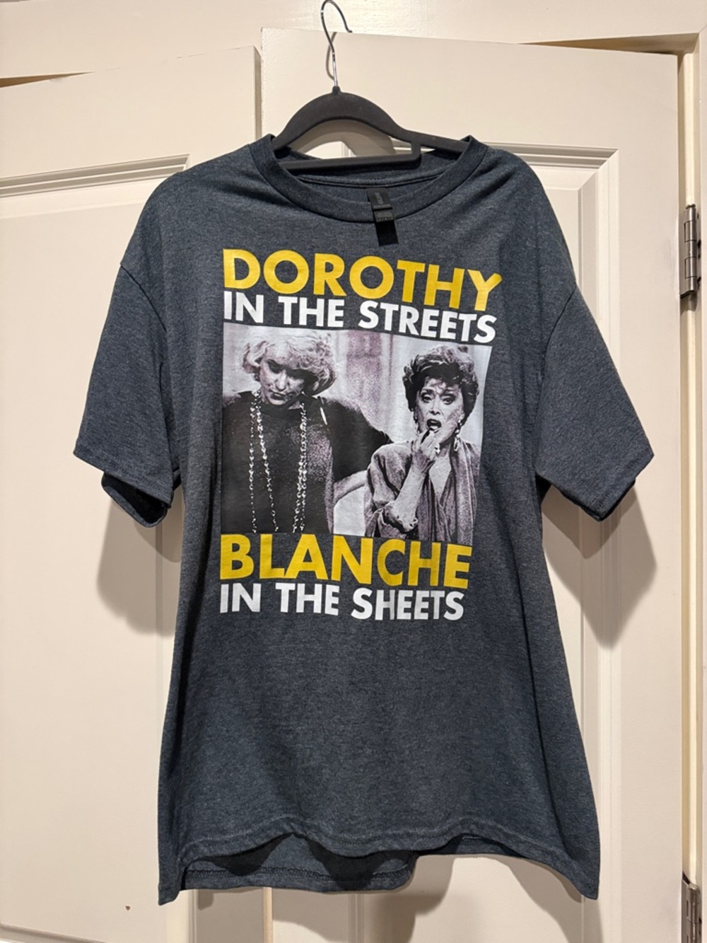 Golden Girls Gildan Charcoal Tee with Yellow & White Graphic - Dorothy Blanche